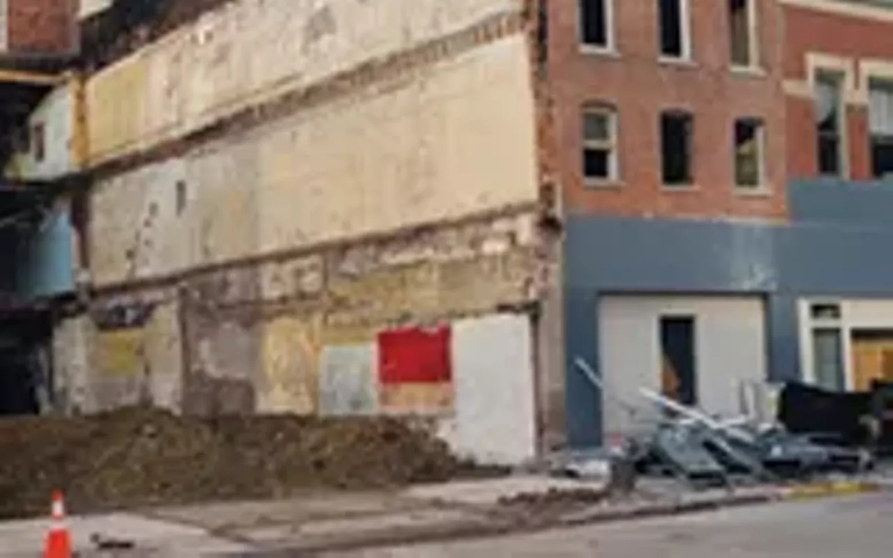 Image: Adams Street at a crossroads
