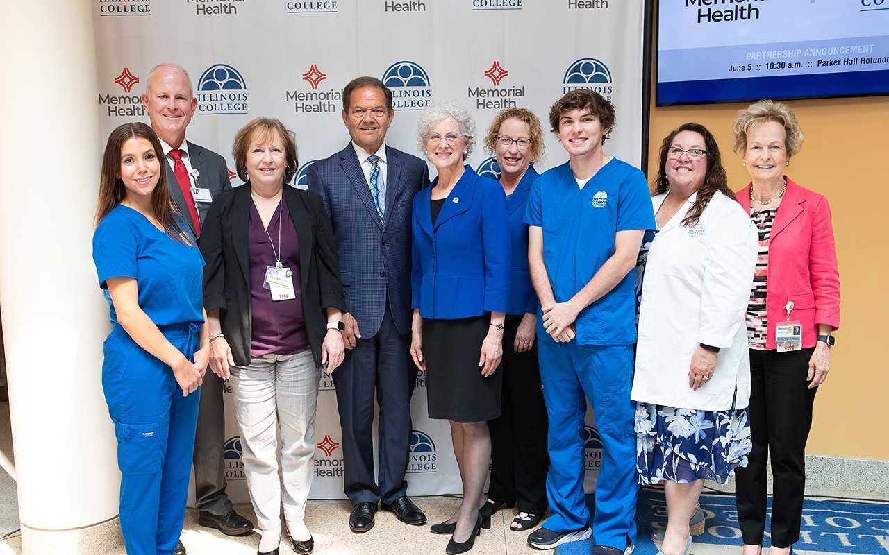 Illinois College partners with Memorial Health to offer full-tuition scholarships for nursing students