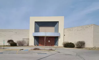 Image: Indoor theme park under construction at White Oaks Mall