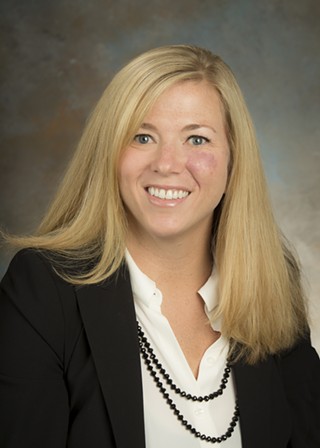 Sarah Graham takes new position at Illinois Bankers Association.