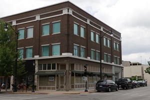 Combination barber shop and tavern to open downtown