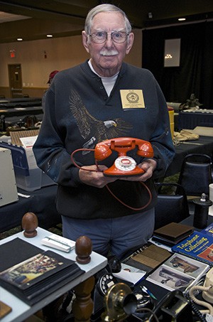 Hold the phone: Old schoolers form a line at Antique and Vintage Telephone Show