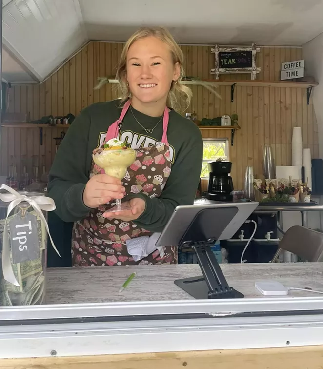 17-year-old entrepreneur launches Nourish food truck