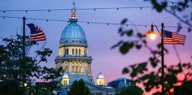Nearly 300 new Illinois laws take effect in 2025