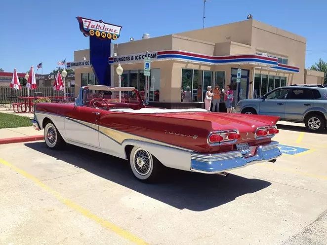 Fairlane Diner