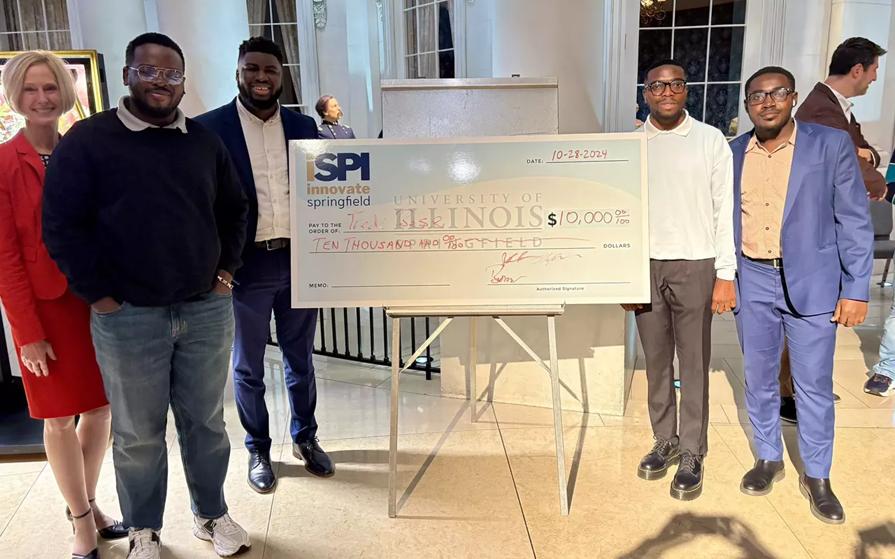 Image: UIS students win $10K in business pitch competition
